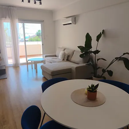 Mc Kenzie 2 Bed Sea View! Apartament Larnaca