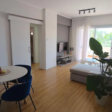 Mc Kenzie 2 Bed Sea View! Apartament Larnaca